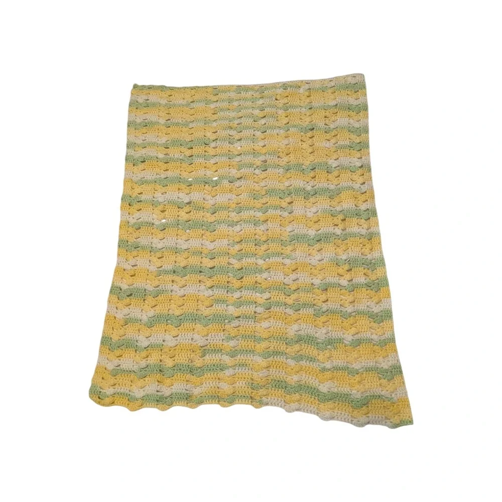 Handmade Crochet Baby Blanket Yellow Green White Shell Stitch Pastel 36x48